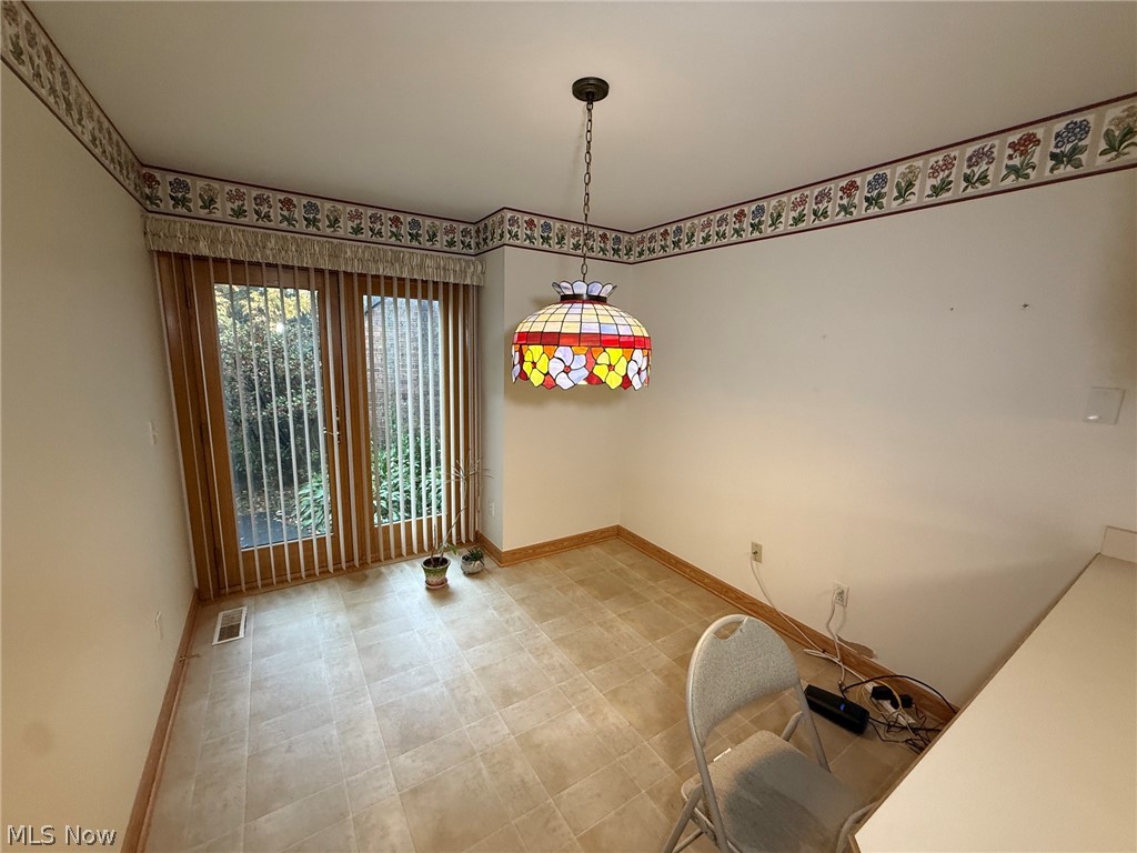 107 Fox Hollow Court Mayfield Heights OH 44124