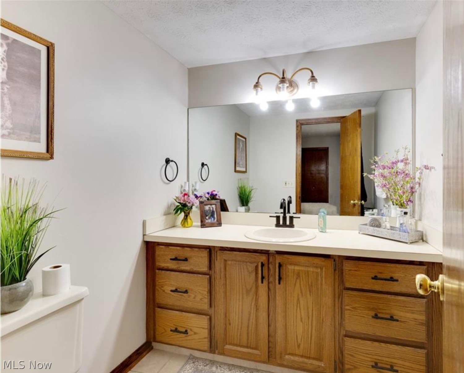 558 Meredith Lane Cuyahoga Falls OH 44223