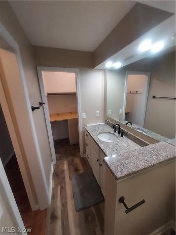 6 Meadowlawn Drive Mentor OH 44060
