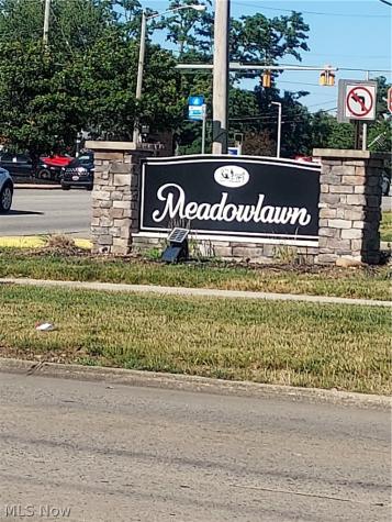 6 Meadowlawn Drive Mentor OH 44060