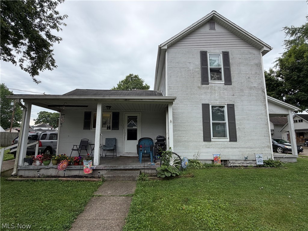 332 N 12th Street Coshocton OH 43812