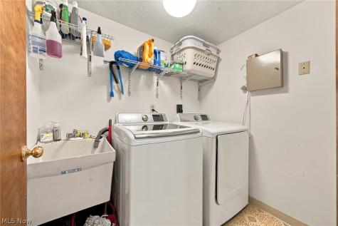 308 Katey Rose Lane Euclid OH 44143