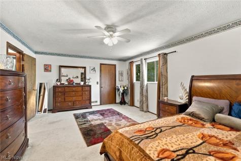 308 Katey Rose Lane Euclid OH 44143