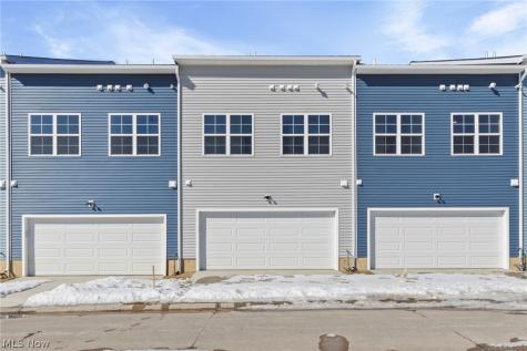 457 Harbor Lane Lorain OH 44052