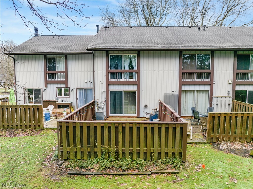 798 Pipes Court Northfield OH 44067