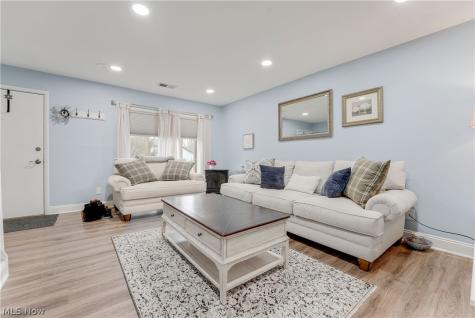 798 Pipes Court Northfield OH 44067