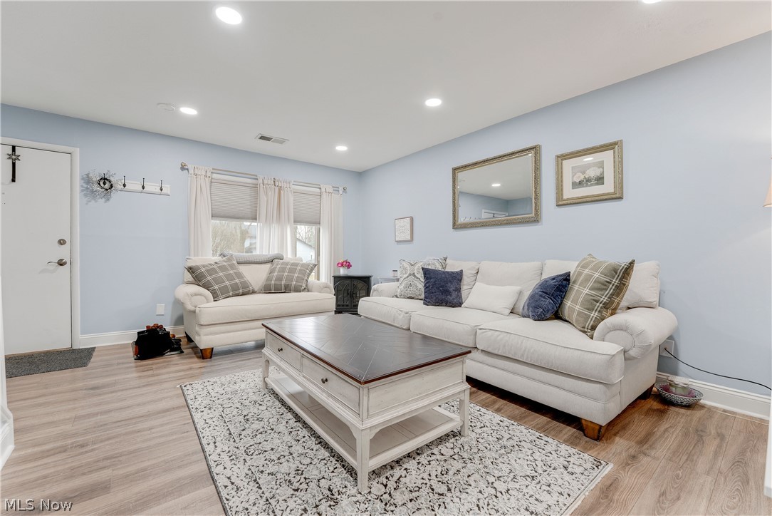 798 Pipes Court Northfield OH 44067