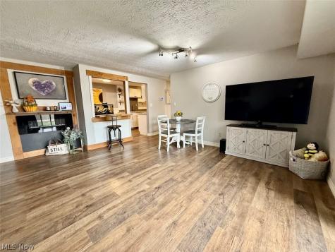 9831 Sunrise Boulevard North Royalton OH 44133
