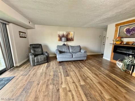 9831 Sunrise Boulevard North Royalton OH 44133