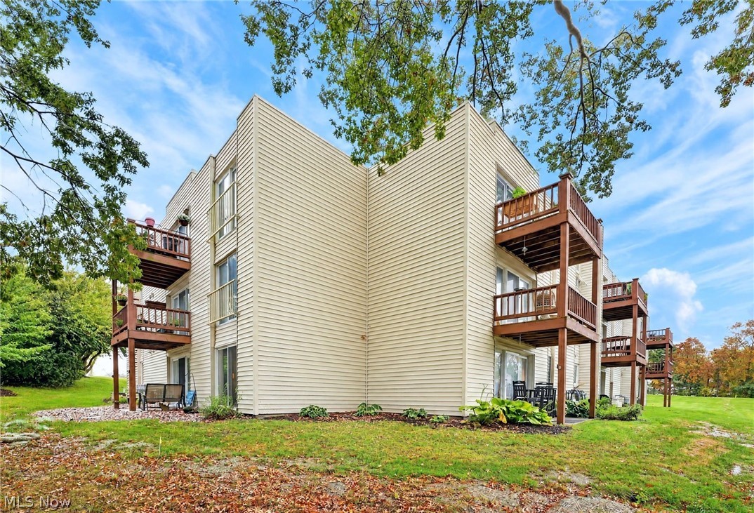 1675 Cedarwood Drive Westlake OH 44145