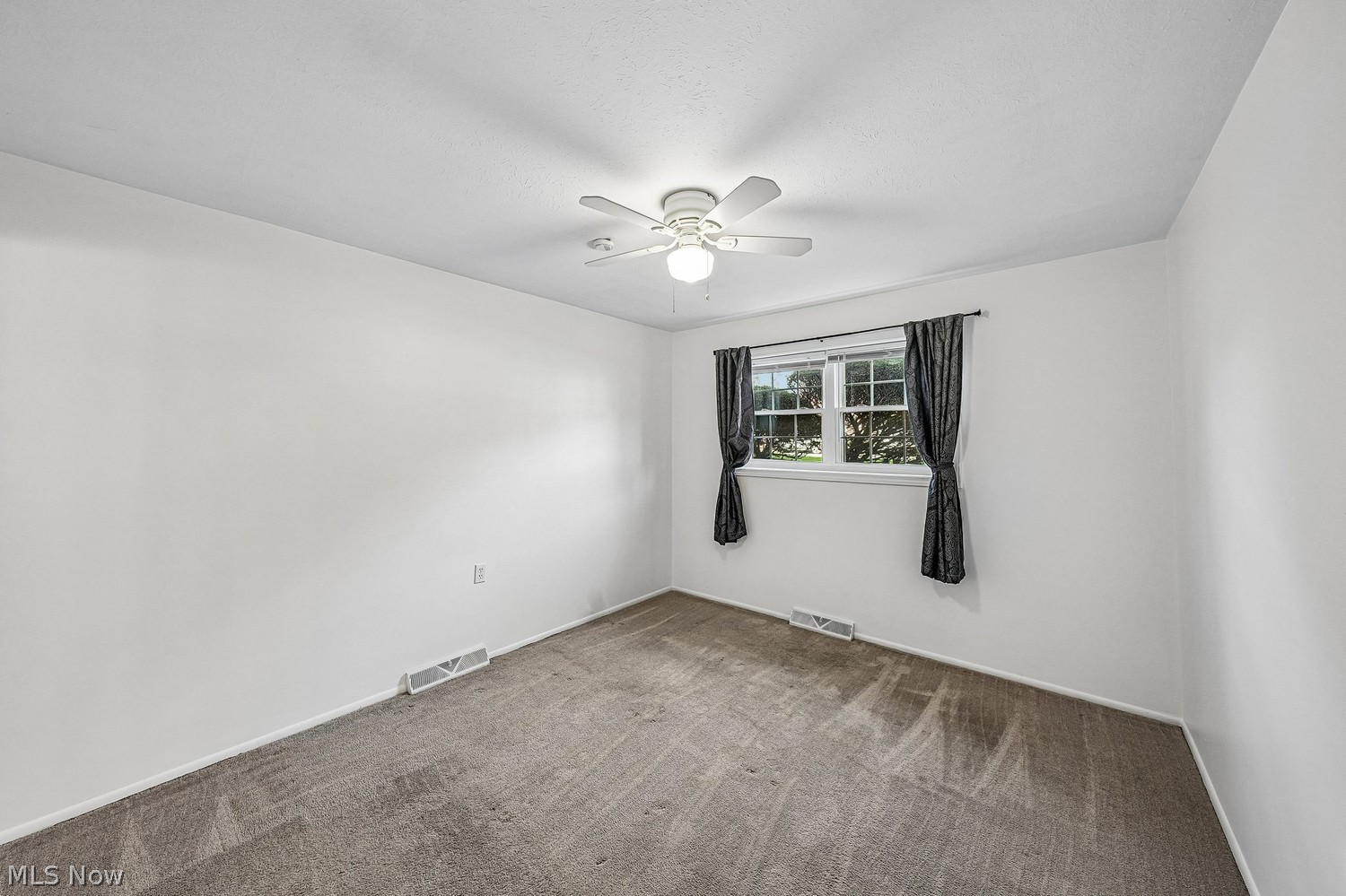 3944 Brendan Lane North Olmsted OH 44070