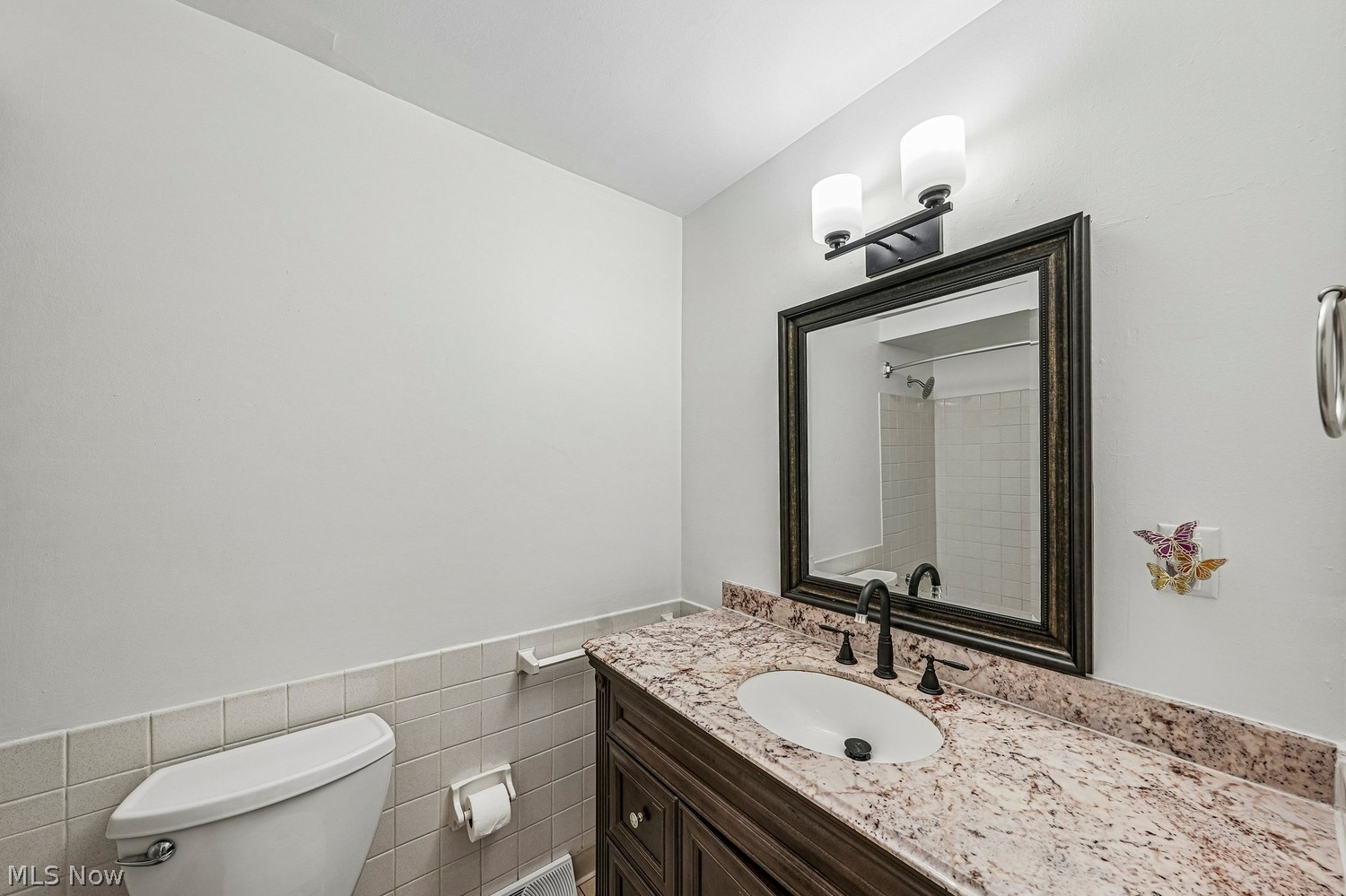 3944 Brendan Lane North Olmsted OH 44070
