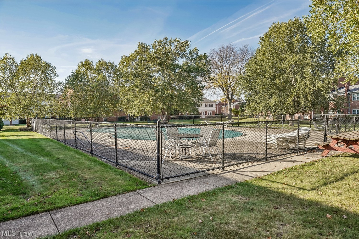 3944 Brendan Lane North Olmsted OH 44070