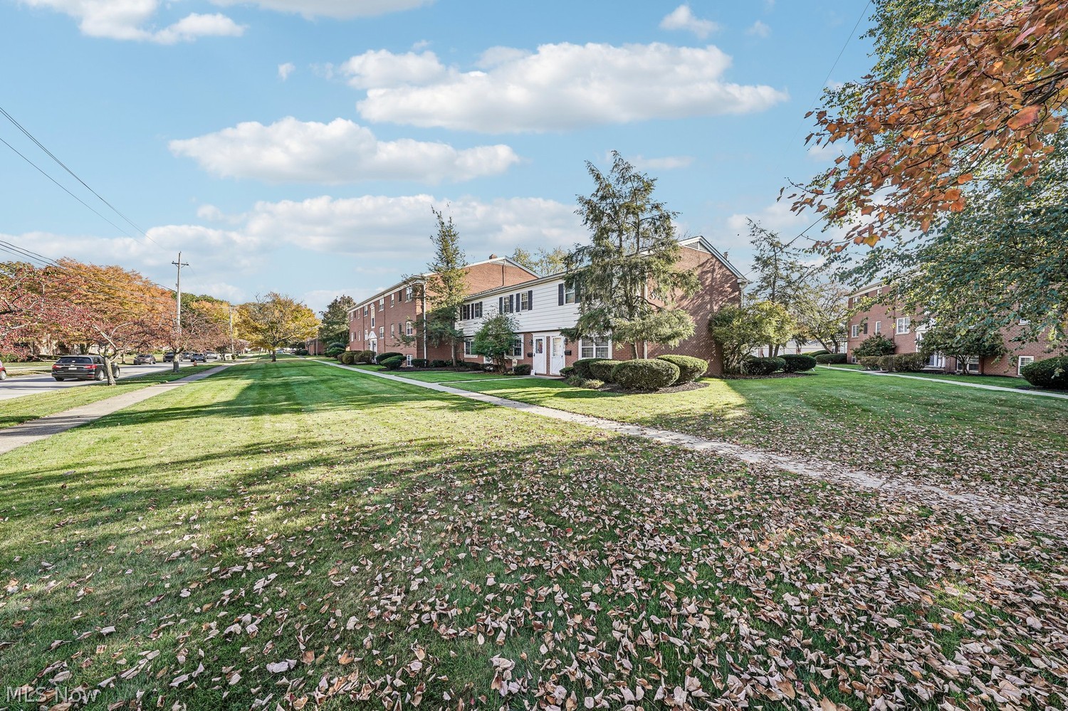 3944 Brendan Lane North Olmsted OH 44070