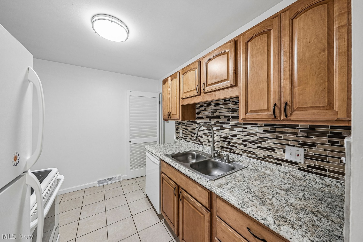 3944 Brendan Lane North Olmsted OH 44070