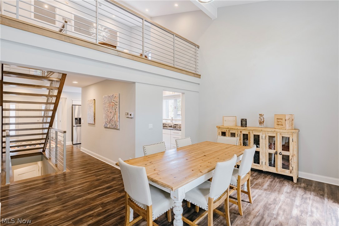 6889 Woodwalk Drive Brecksville OH 44141