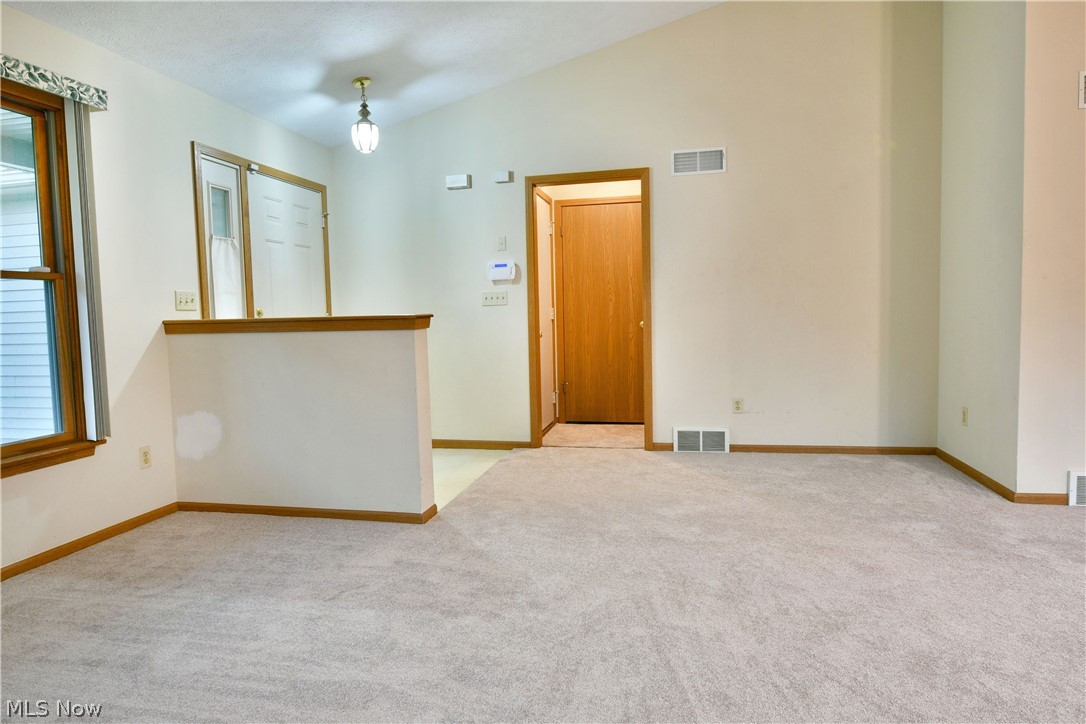 5180 Winthrop Drive Austintown OH 44515