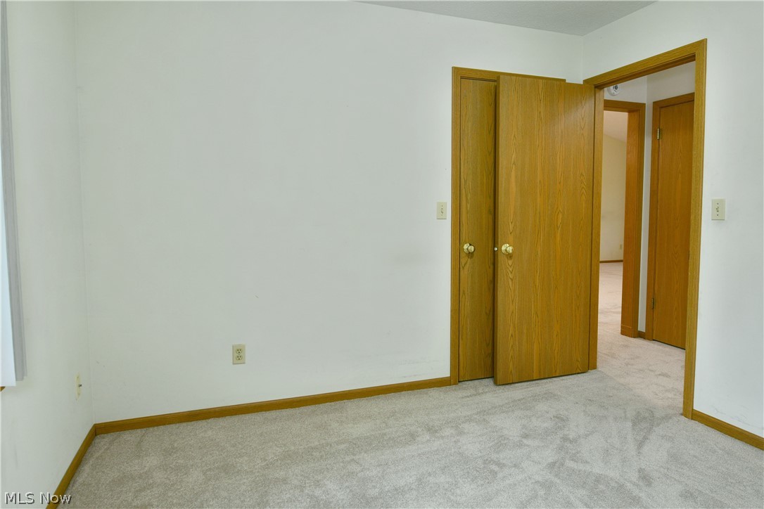 5180 Winthrop Drive Austintown OH 44515