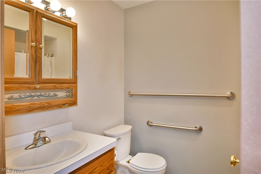 5180 Winthrop Drive Austintown OH 44515