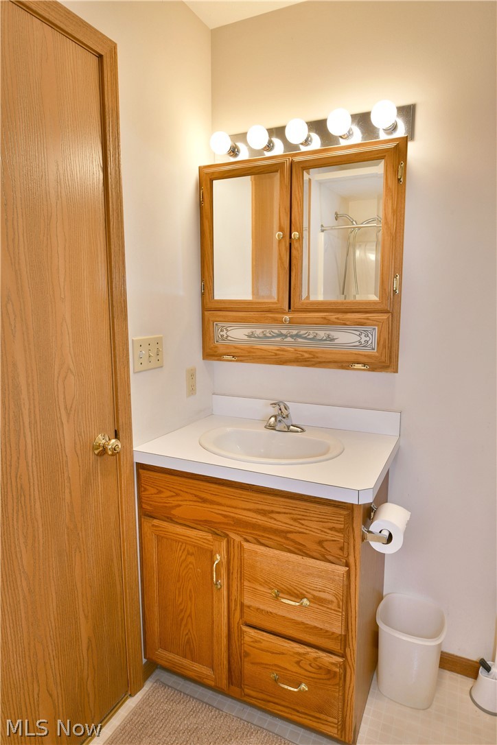 5180 Winthrop Drive Austintown OH 44515