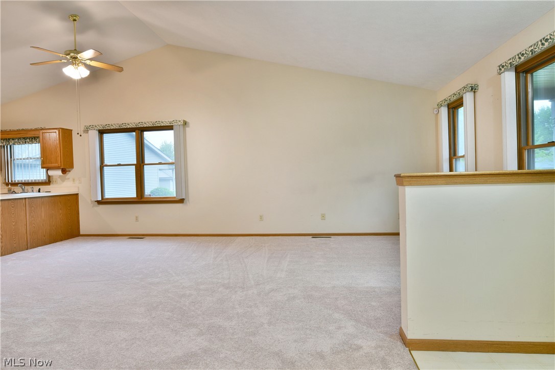 5180 Winthrop Drive Austintown OH 44515