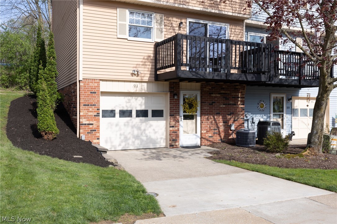 91 Quaker Ridge Drive Akron OH 44313