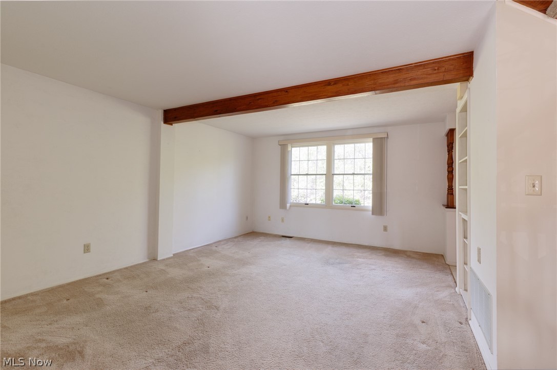 91 Quaker Ridge Drive Akron OH 44313