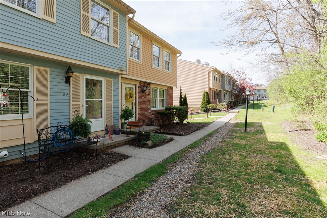91 Quaker Ridge Drive Akron OH 44313