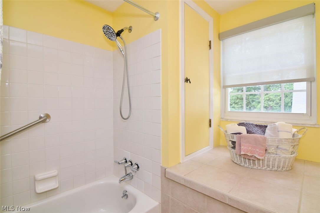 5254 Liberty Lane Willoughby OH 44094