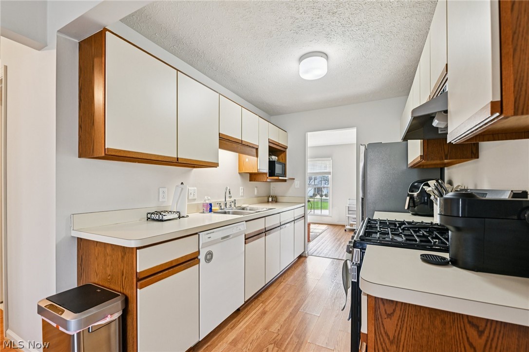 3432 Brookpoint Lane Cuyahoga Falls OH 44223