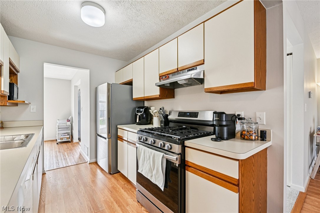 3432 Brookpoint Lane Cuyahoga Falls OH 44223