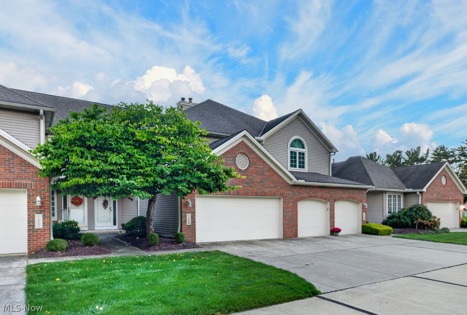Amherst OH, 120 Ambleside Way
