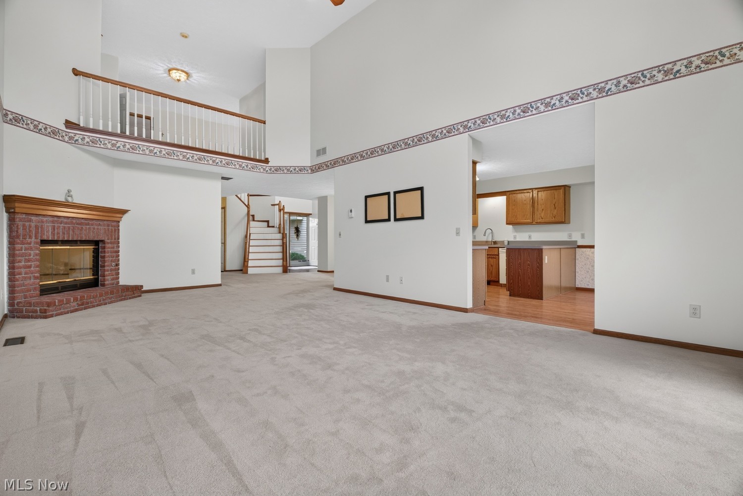 120 Ambleside Way Amherst OH 44001