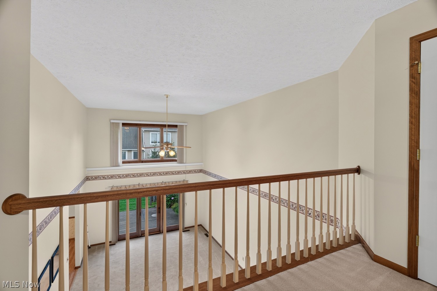 120 Ambleside Way Amherst OH 44001