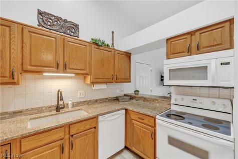 35255 Greenwich Avenue North Ridgeville OH 44039