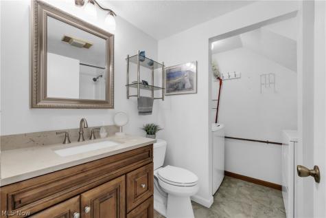 35255 Greenwich Avenue North Ridgeville OH 44039