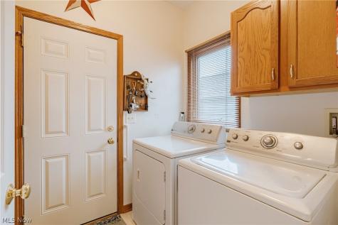 133 Gleneagle Drive Elyria OH 44035