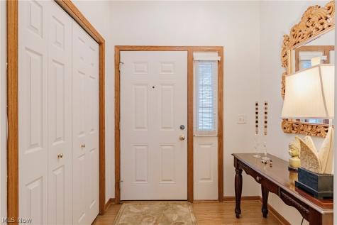 133 Gleneagle Drive Elyria OH 44035