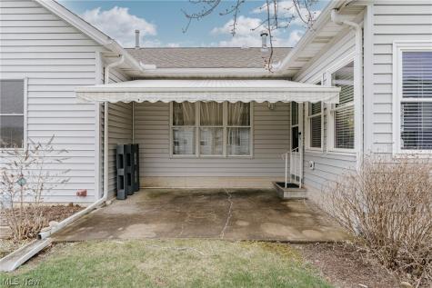 133 Gleneagle Drive Elyria OH 44035