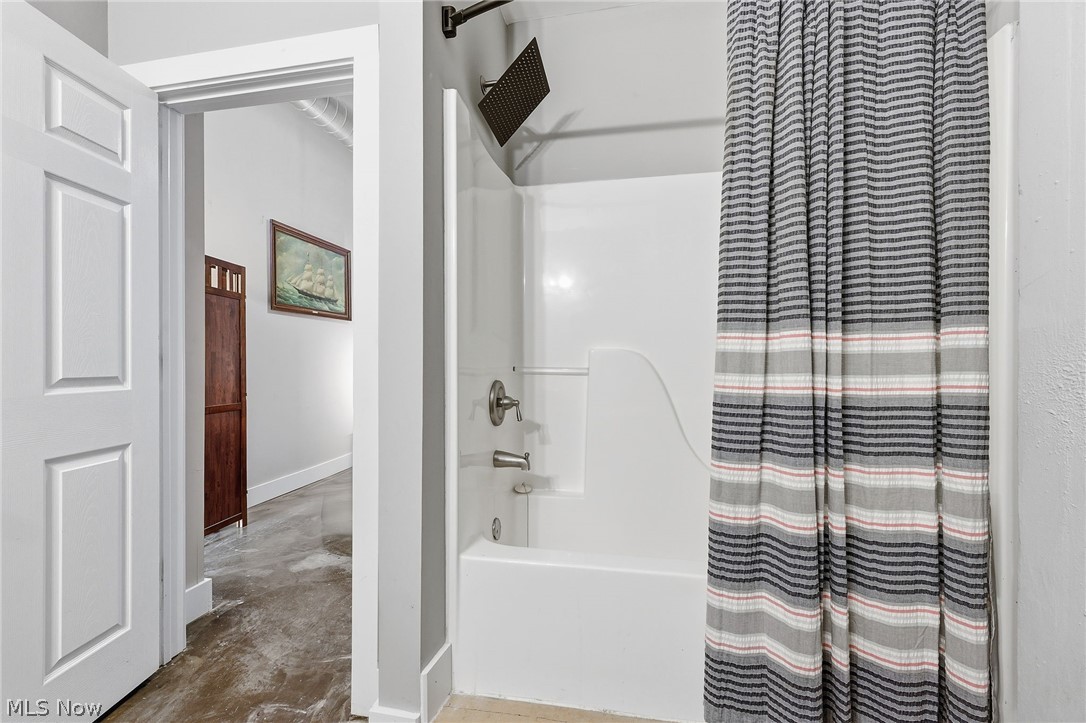 8205 Franklin Boulevard Cleveland OH 44102