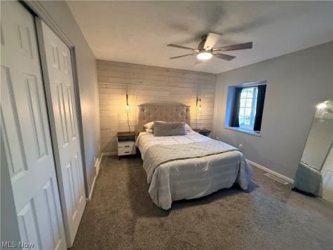 999 Renninger Road Akron OH 44319