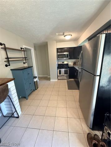 999 Renninger Road Akron OH 44319