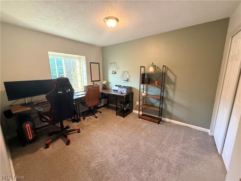 999 Renninger Road Akron OH 44319