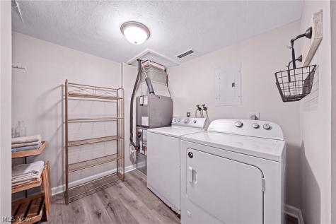 11794 Harbour Light Drive North Royalton OH 44133
