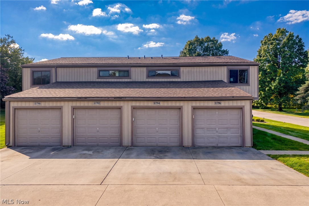 11794 Harbour Light Drive North Royalton OH 44133