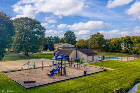 11794 Harbour Light Drive North Royalton OH 44133