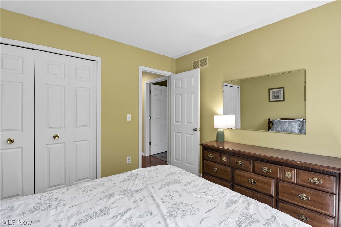 24 Nantucket Row Rocky River OH 44116