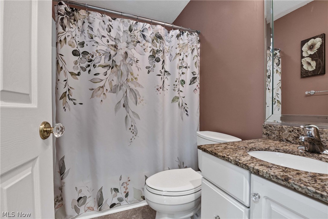 24 Nantucket Row Rocky River OH 44116