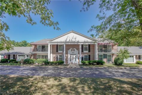 1653 Greenway Road SE North Canton OH 44709