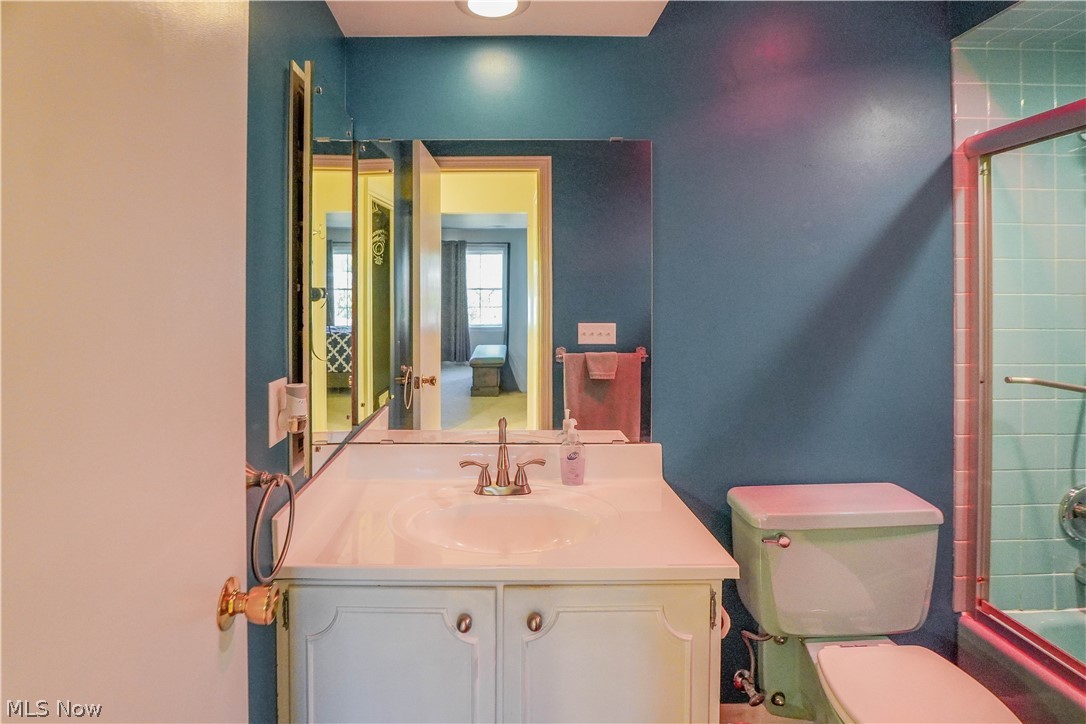 1653 Greenway Road SE North Canton OH 44709